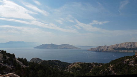 Similar image 17646075