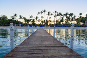 Similar image 17819340