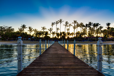 Similar image 17819344