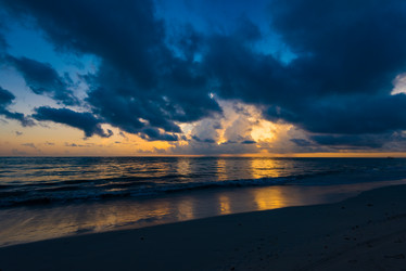 Similar image 17819885