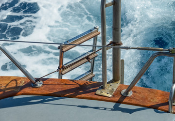 Similar image 18136096