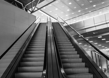 Similar image 18136057