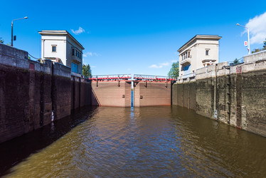 Similar image 17819258