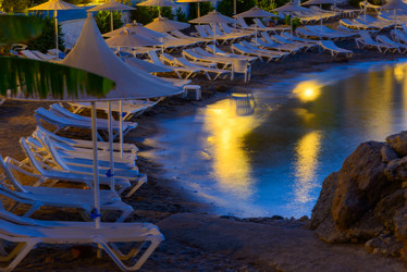 Similar image 18136144