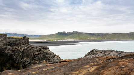 Similar image 17816634