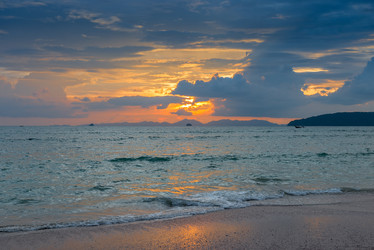 Similar image 18138340