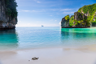 Similar image 18138332