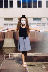 Similar image 17818044