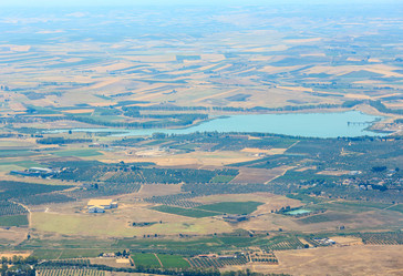 Similar image 18508096