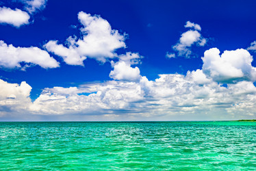 Similar image 18136368