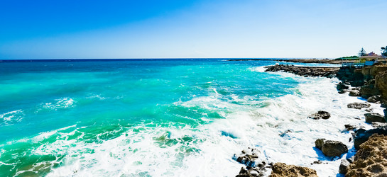 Similar image 18136372