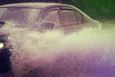 Similar image 18136352