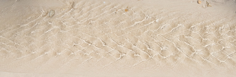 Similar image 18136390