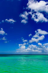 Similar image 18136376