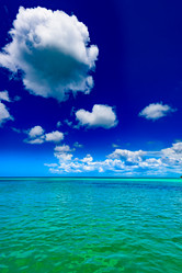 Similar image 18136377