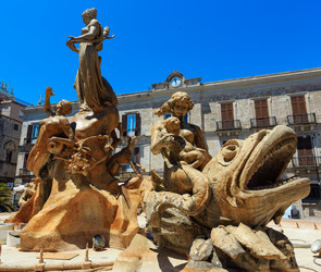 Similar image 18508028