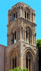 Similar image 18138649