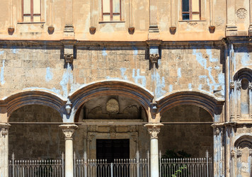 Similar image 18508064