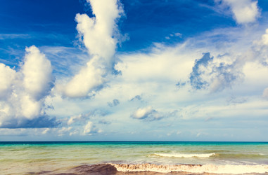 Similar image 18136508