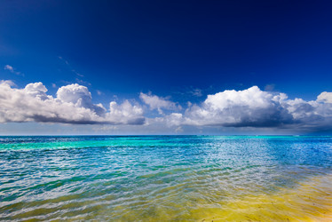 Similar image 18136573