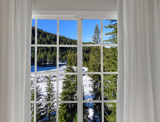 Similar image 18136771