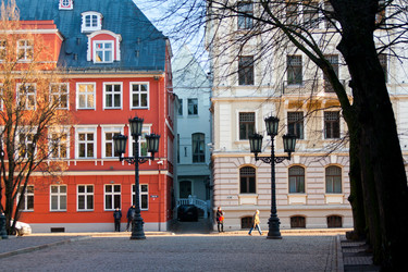 Similar image 17815543