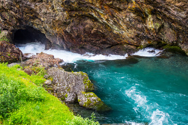 Similar image 17815914