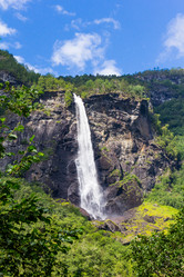 Similar image 17815916