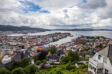 Similar image 17815950