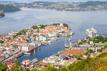 Similar image 17815970