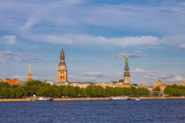 Similar image 17815989