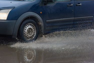 Similar image 18136946