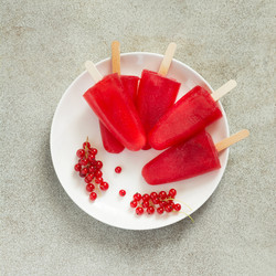 Similar image 17816091