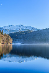 Similar image 18508623