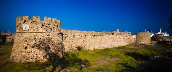 Similar image 18509417