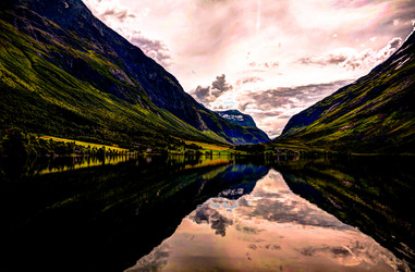 Similar image 18509436