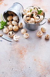 Similar image 18139381