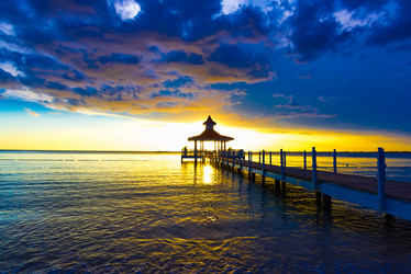 Similar image 18568690