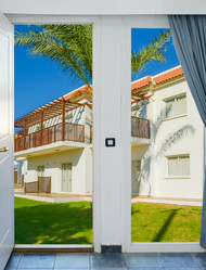 Similar image 18137745