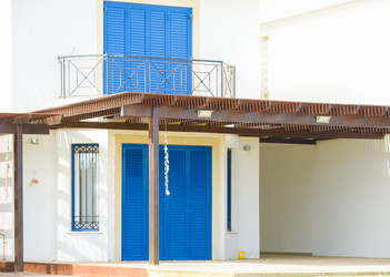 Similar image 18137506