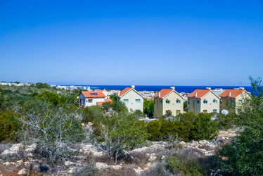 Similar image 18137439