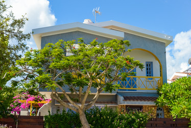 Similar image 18137592