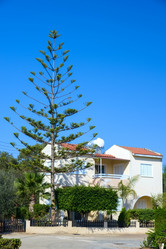 Similar image 18137549