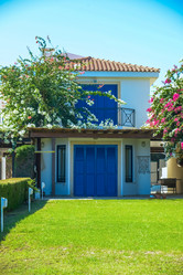 Similar image 18137599