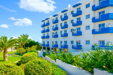 Similar image 18137641