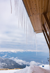 Similar image 18137759