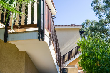 Similar image 18548362