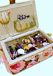 Similar image 18844543