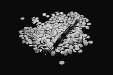 Similar image 18512551