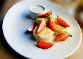 Similar image 18512143